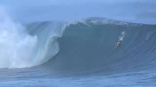 Jeff Hubbard and Jared Houston surf waimea shore break! 2132021