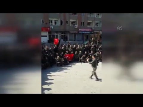 Cizre'deki operasyonun ardından güvenlik güçlerinin "komando andı"