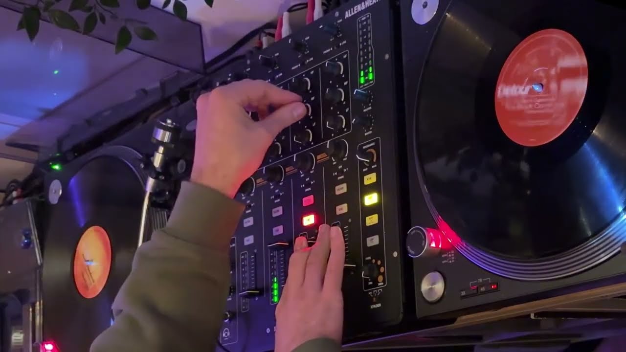 US West Coast House - Vinyl Only DJ Set