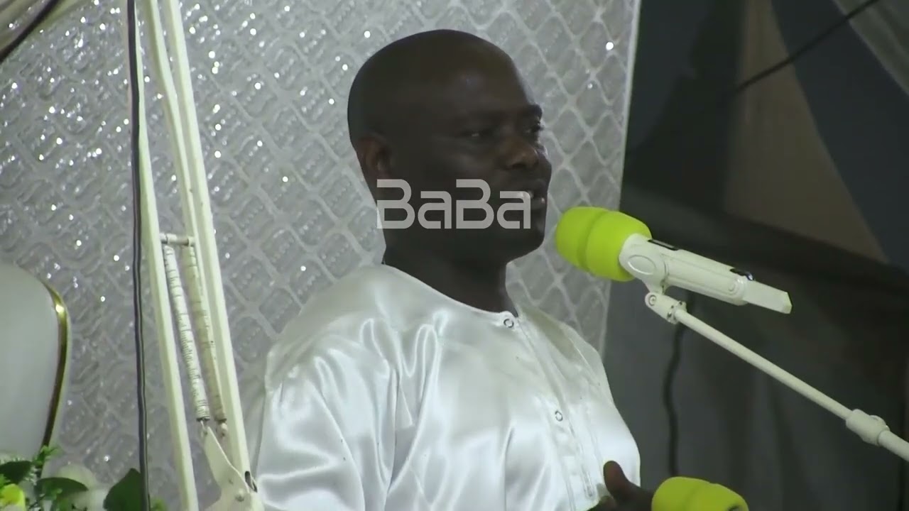 Omukama Ruhanga Owobusobozi Bisaka asimiibwa olw'okutumbula obumu mu bantu.