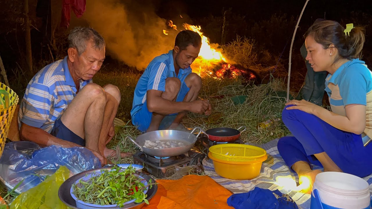 Trở lại đồng 30 tháng 4 Cắm câu cá lóc và thưởng thức món cá lóc đồng nấu canh chua rau nhút # 576