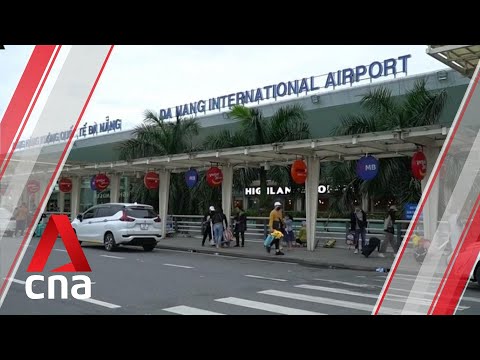 Video Vietnam's Da Nang city reopens businesses after... - youtube