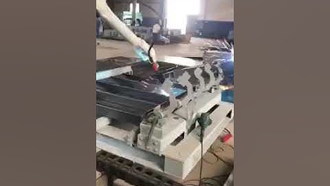 Robot hàn Tủ điện, thang máng cáp  - https---weldcut.vn - LH mr Giang 0913.308.425