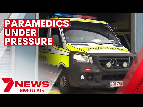 Queensland Ambulance is recruiting hundreds of new paramedics | 7NEWS