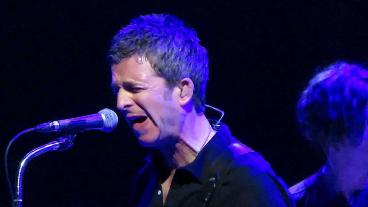 NOEL GALLAGHER's HIGH FLYING BIRDS NORTH ISLAND CU AMPHITHEATER SAN ...