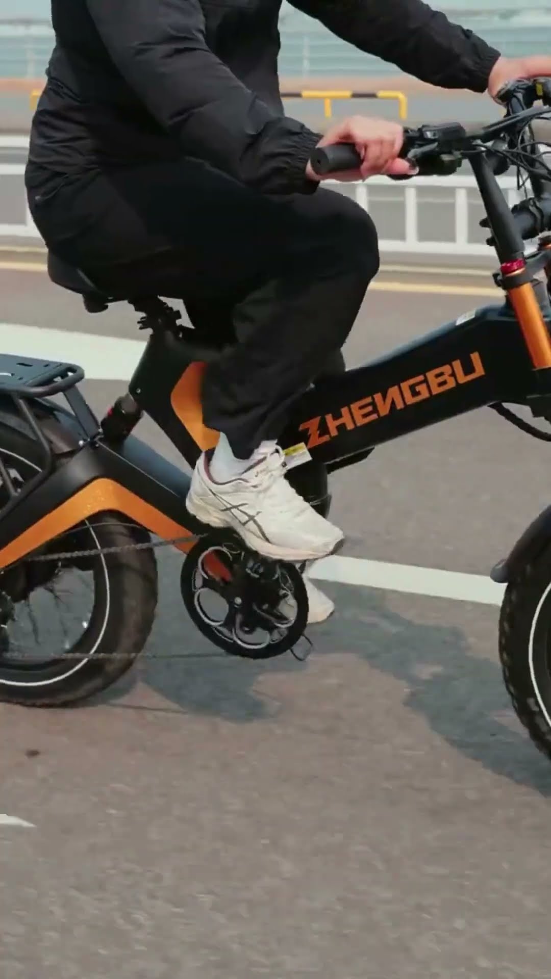 ZHENGBU Folding Fat Tire Electric Bike Is Built for Power and