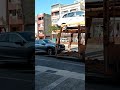 ™ 日本三菱 AllNewEclipseCross 灰色新車 司機開下拖車。