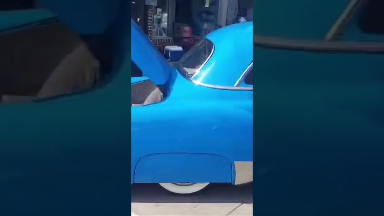 Pachuco. Car club at the car show 