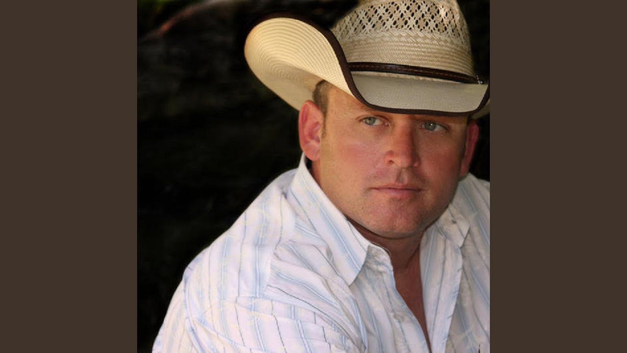 Lineman adlı videoyu YouTube'da izle Lineman adlı videoyu YouTube'da izle