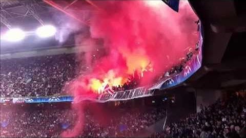 AFC Ajax - Banners and atmosphere