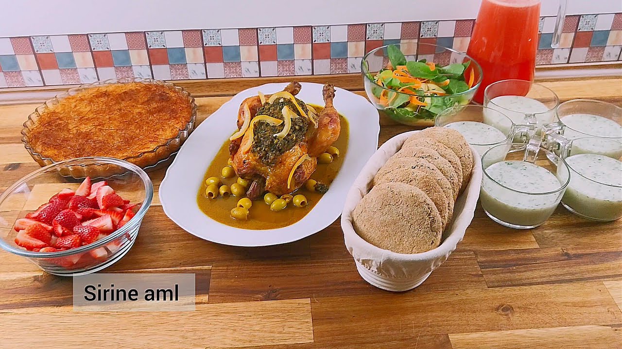 فطورنا لليلة النصف من رمضان: تبعت عادتنا فالصويرة و حضرت الدجاج محمر... كنافة أكثر من رائعة بالجبن