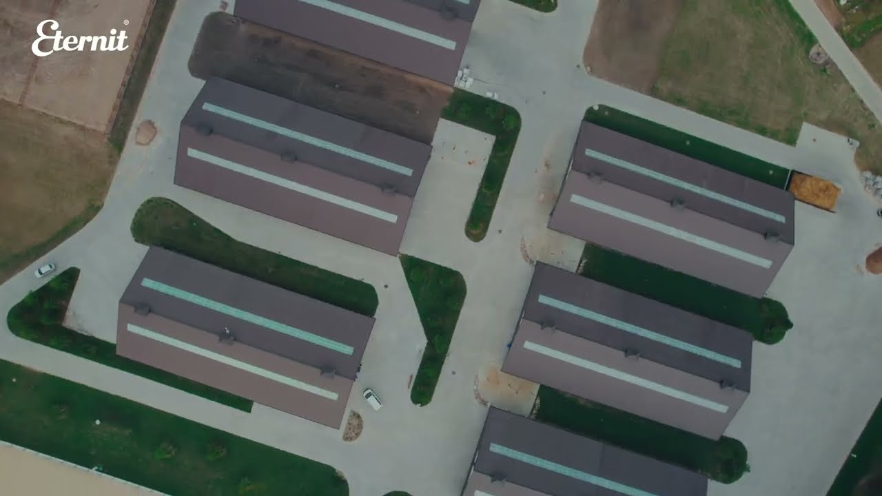 Eternit jumta segums zirgu stalliem | Royal Horse Resort