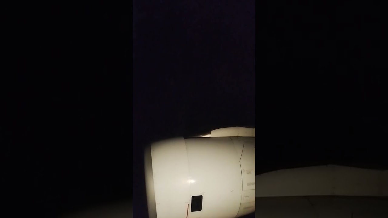 2025-12-23 CX855 A333 B-LAQ WUH-HKG (WUH Takeoff) 