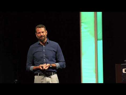 Quirks and Glitches of the Human Body | Nathan Lents