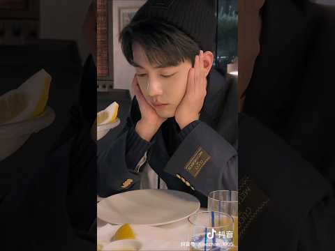 Xiao Zhan: Rainy day 肖战 雨天