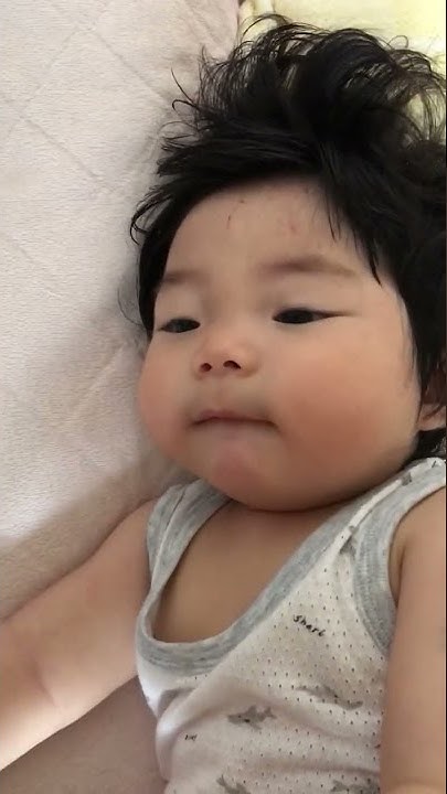 生後7ヶ月 頑張ってる赤ちゃん Youtube