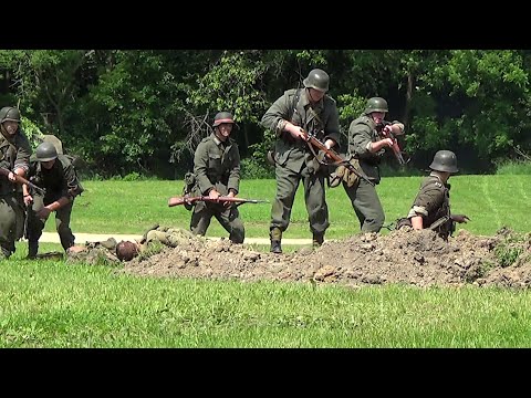 WW2 Reenactment Dixon