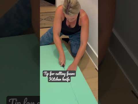 How To Cut Foam To Make A Bench Cushion #diybench #crafts