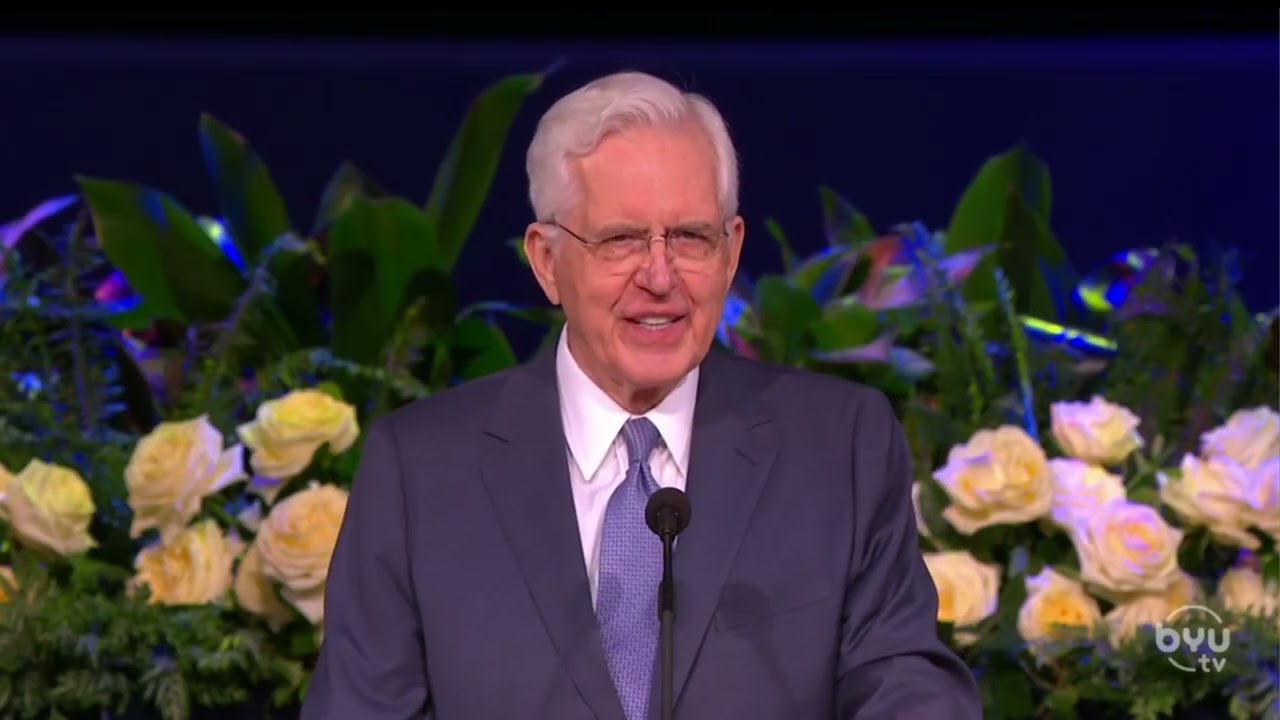 Президент Кристоферсон обращается к студентам на религиозной службе в Университете Бригама Янга
