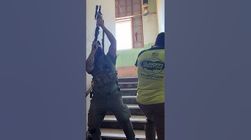 CQC level 3 deliberate style stairway movement.