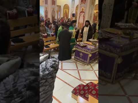 تحضيرا لصلاة الزيت من كنيسة القديس نيقولاوس زحلة