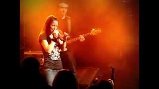 Christina Stürmer - Gib mir den Sommer zurück (Live Markthalle HH 10.12.10)