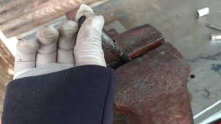 EASY WAY to remove a BROKEN OIL DIPSTICK TUBE ( FORD F250, F350, EXCURSION, etc.)