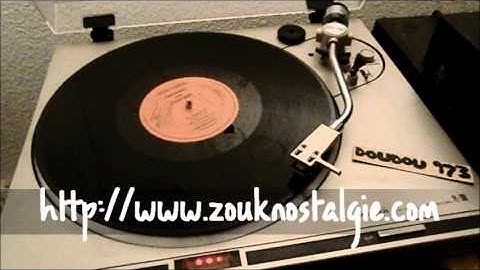 KING KLERO AND SHOW MAN Bon dié colè 1985 King Kléro Production ( KK 005 ) By DOUDOU 973