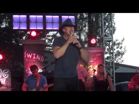 Trace Adkins -