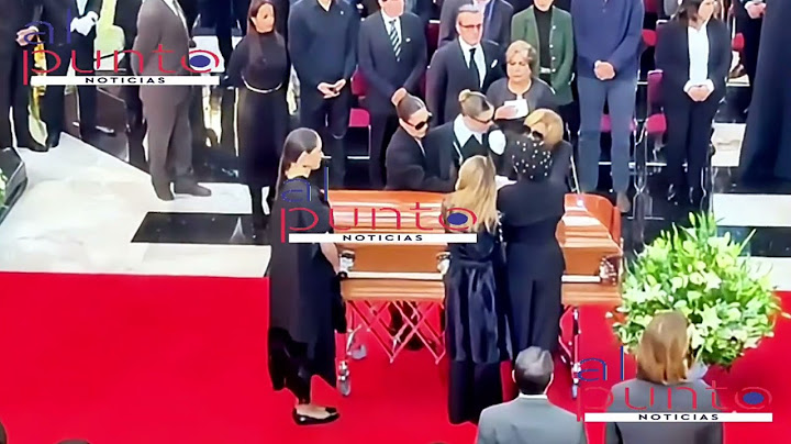 Las Pinal se unen en tierno abrazo ante ataúd de la diva SILVIA PINAL