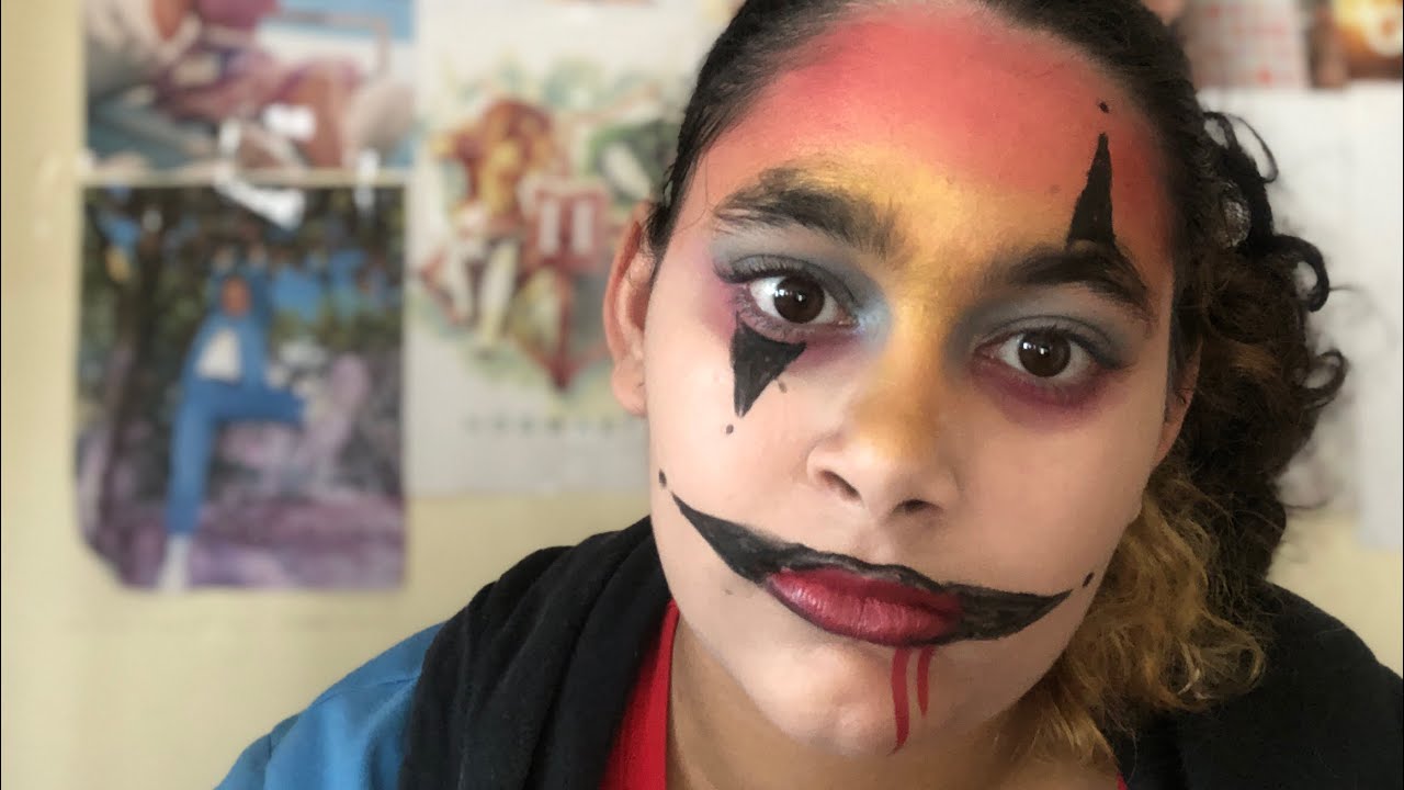 Clown makeup look|Nora.H - YouTube