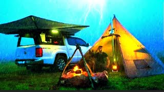 Danger of Death in Camping! /Camping in Heavy Thunder and Rain