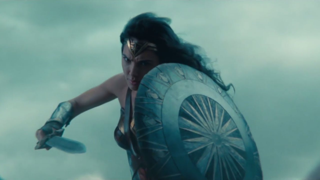 Watch Gotham TONIGHT for an Exclusive Sneak Peek of Wonder Woman!