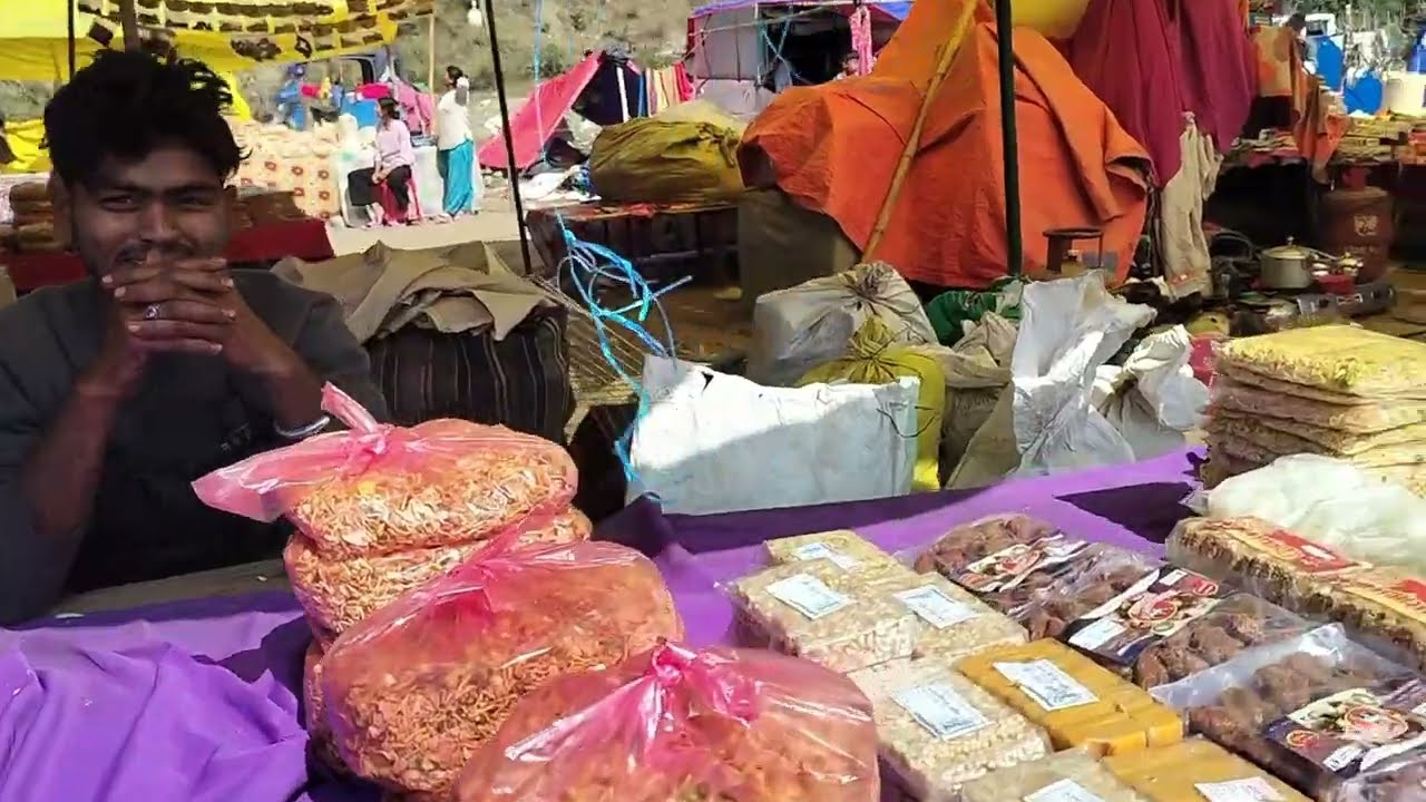 गाेकुलेश्वरकाे मेलामा आज छैँटाै दिन बार्केनिङ गर्दै    काे काे आउनु भयाे ? 