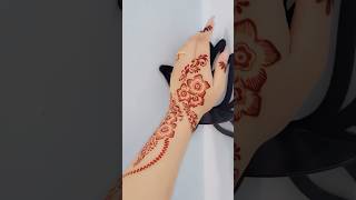 Superb party mehndi stencils elite design easy to aply on girls hands #stencils