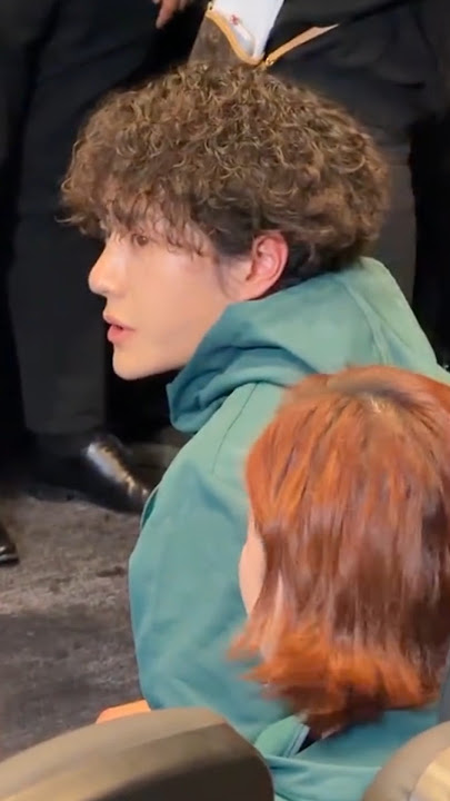 251118 Wang Yibo for exploring the unknown season 2 premiere conference today. 😽🫶💚 #WangYibo