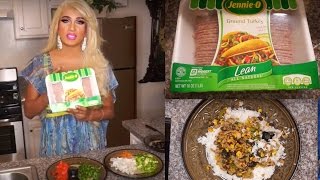 Learn how to cook ground turkey barbie boi style. follow me on
instagram theofficialbarbieboi friend facebook
https://www.facebook.com/saeedwahab16