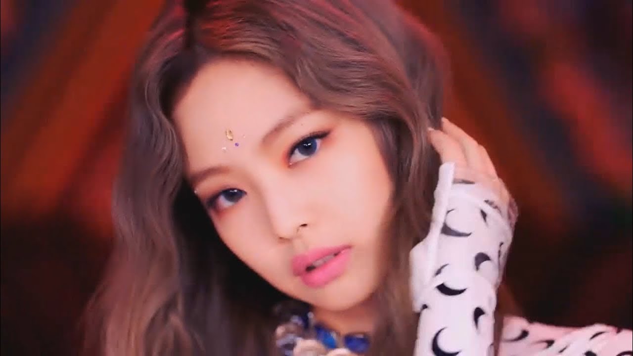 BLACKPINK 뚜두뚜두 (DDUDU DDUDU) JENNIE CUTS + CENTER