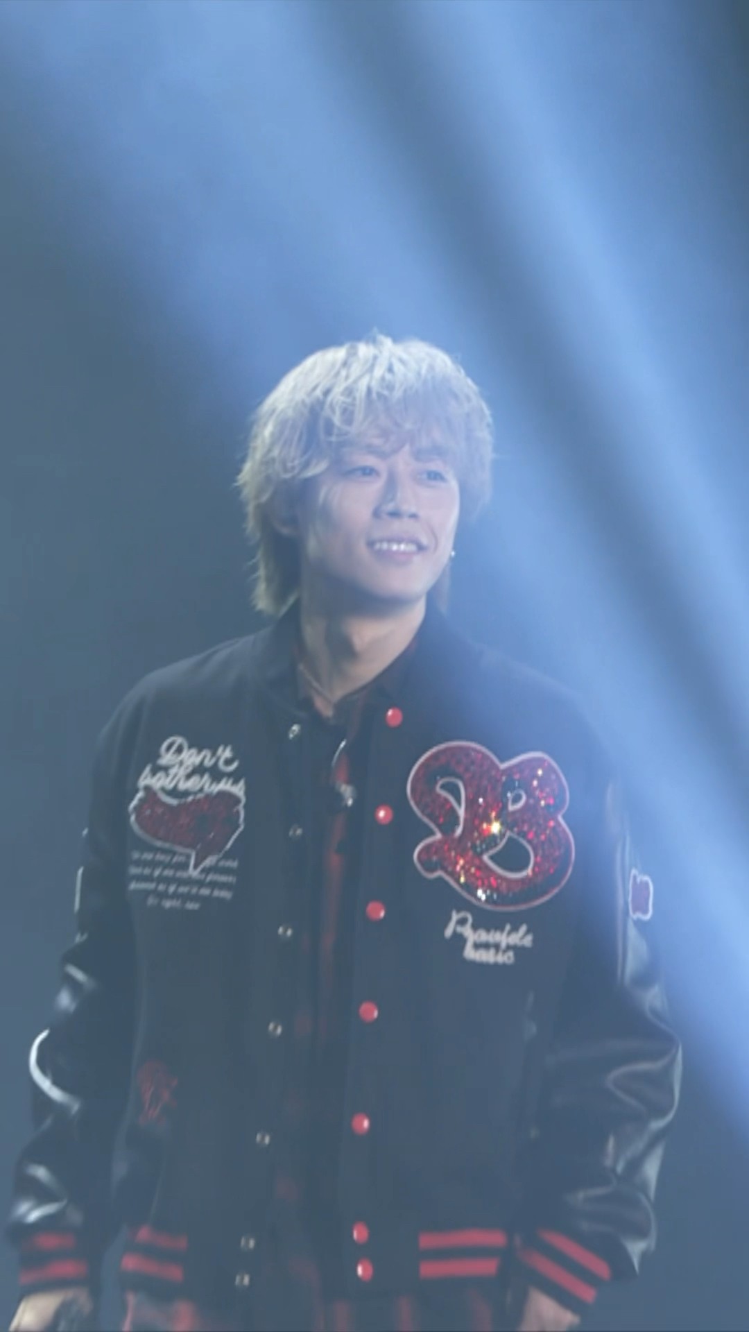 コムドット トップバッターで会場のボルテージをMAXまであげるコムドット