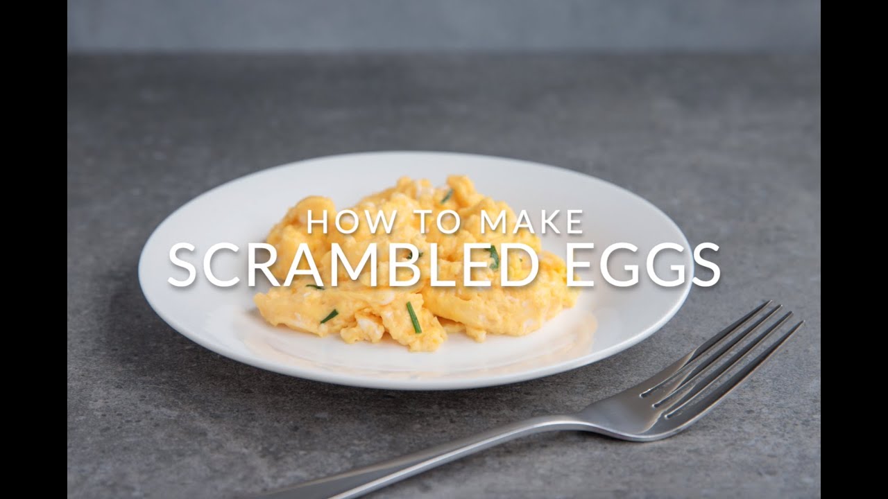 How to make scrambled eggs - YouTube