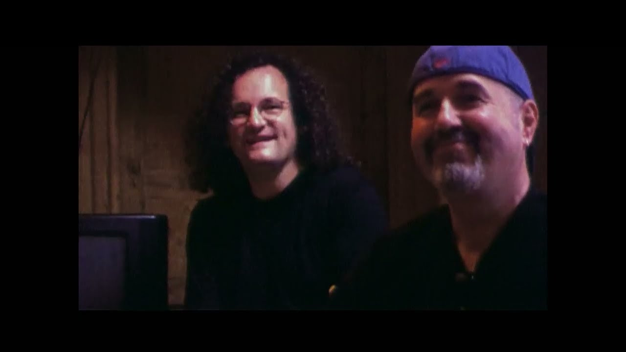 Dennis Cahill - Litir ó do Chara - Trailer