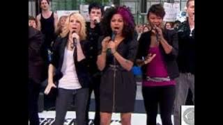 Cast sings '21 Guns' on CBS The Early Show