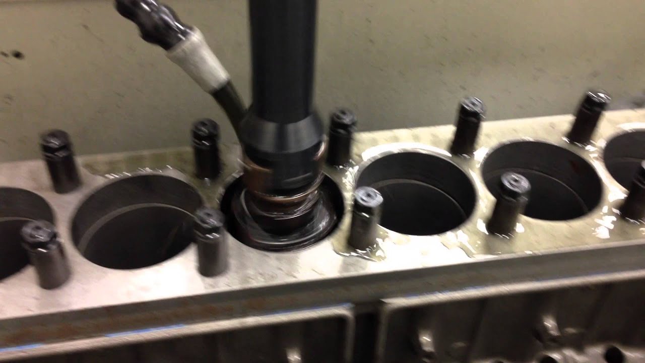 Torque Plate Honing a Chevy 292 6 cyl. Block YouTube