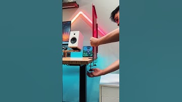 Một chiếc pegboard cực xịn giúp góc setup gọn gàng hơn - Hyperwork pegboard #nghiensetup #desksetup