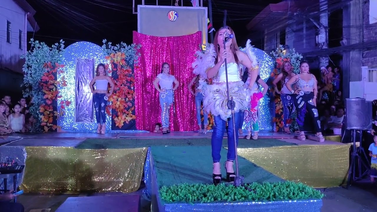 Hot mama introducing, Barpa Agdao fiesta