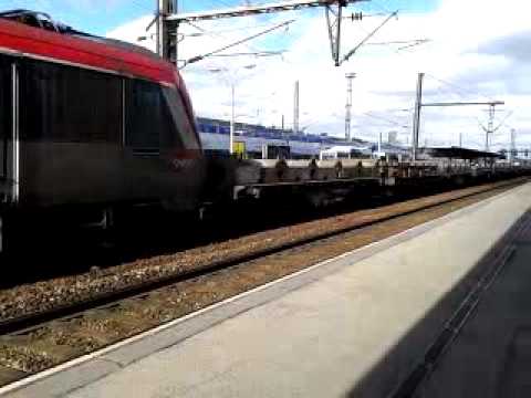 BB36000 en gare d'Hazebrouck.