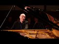 Schubert sonata in b flat major d960  leon mccawley piano