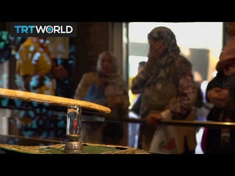 Showcase: Holy mantle