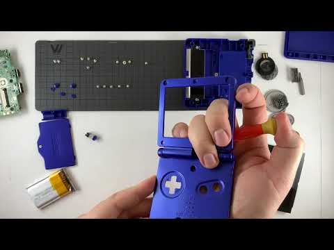 Видео: Как правильно разобрать Game Boy Advance SP?