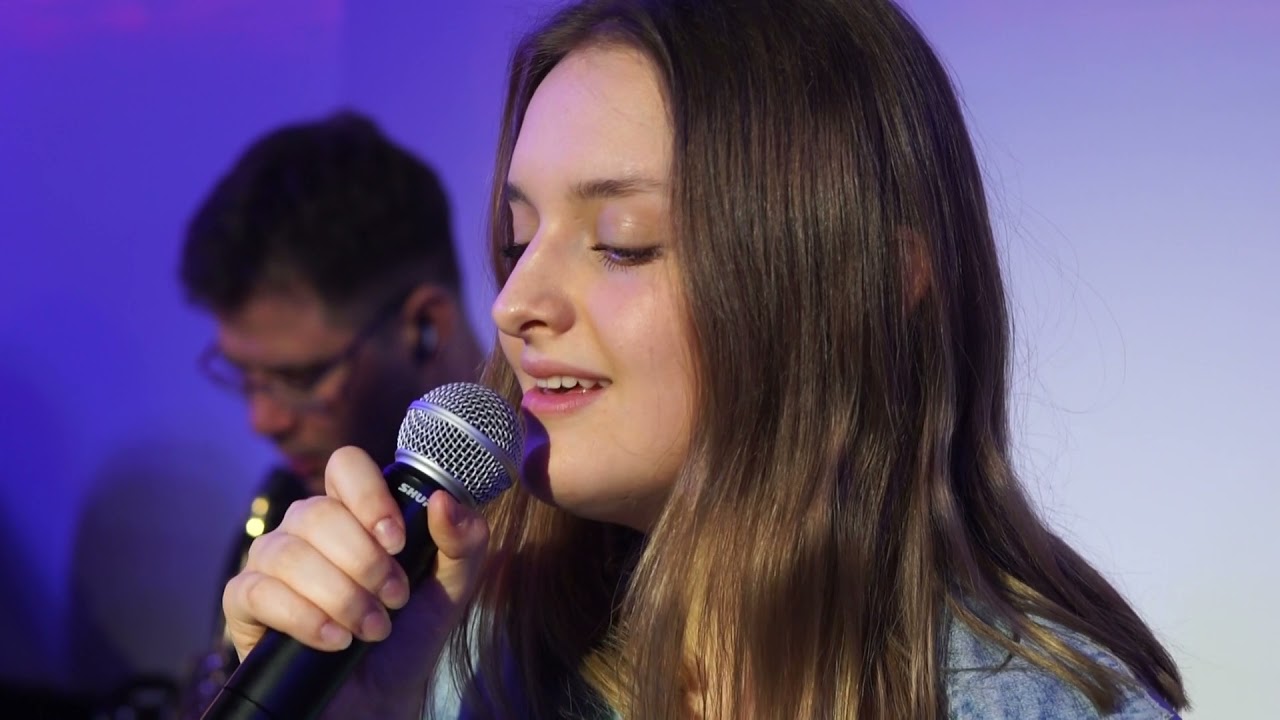 Jezusa Krew (Jesus' Blood LIFE Worship)  - KCHBand Wielkanoc